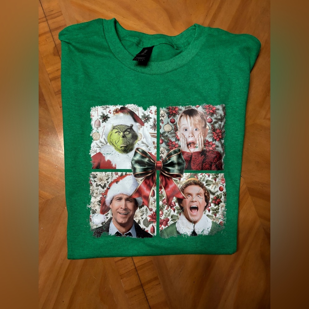 AFTER HOLIDAY NEW Christmas Green Holiday Graphic T-Shirt
